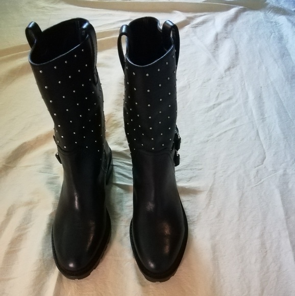 Banana Republic leather boots size 6 - Picture 2 of 6